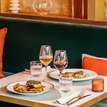 Mercure Batignolles - & Hotell