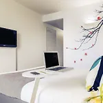 ホテル Mercure Batignolles - & ルマン