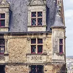 Mercure Batignolles - & Hotel 4*