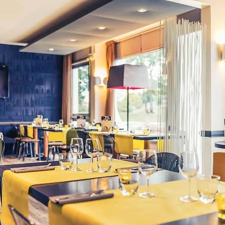 Mercure Batignolles - & 4*