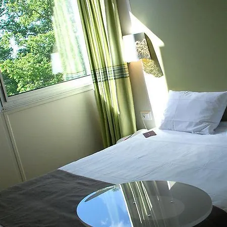 Mercure Batignolles - & Hotel Le Mans