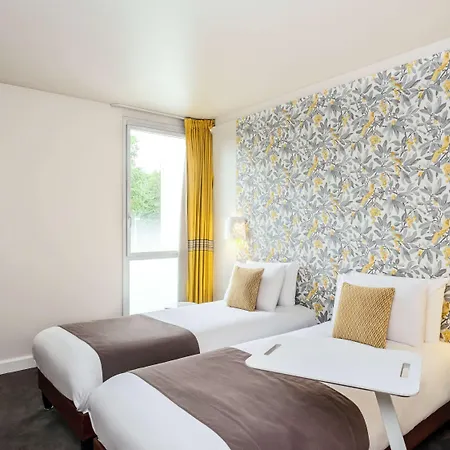 Mercure Batignolles - & Hotel 4*
