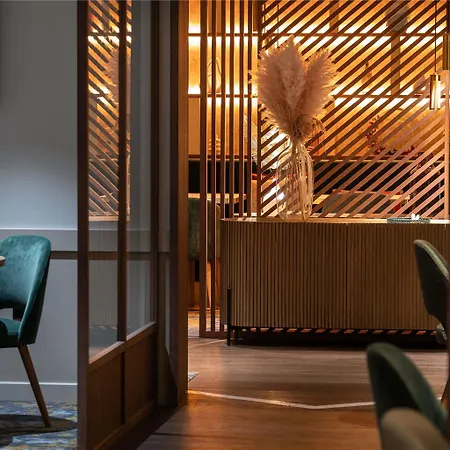 Mercure Batignolles - & 4* Le Mans