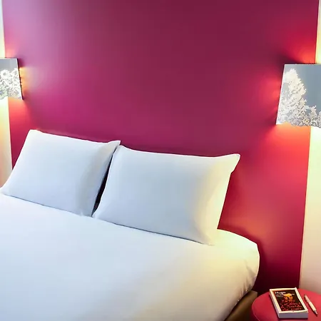 Mercure Batignolles - & Hotel 4*