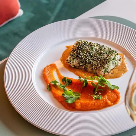 Mercure Batignolles - & 4* Le Mans