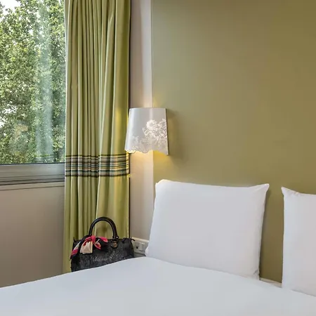 Mercure Batignolles - & Le Mans