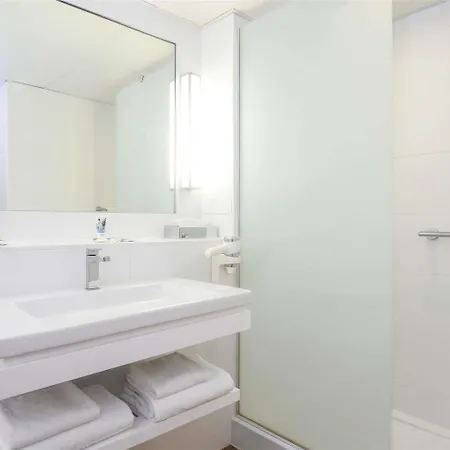 Mercure Batignolles - & Hotel Le Mans