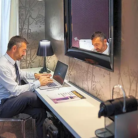 Mercure Batignolles - & Отель Ле-Ман