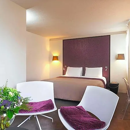 Mercure Batignolles - &