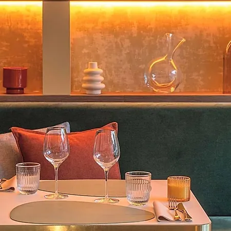 Mercure Batignolles - & Otel 4*