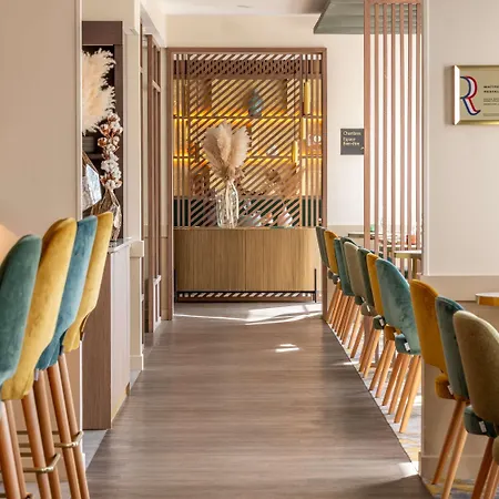 Mercure Batignolles - & Le Mans