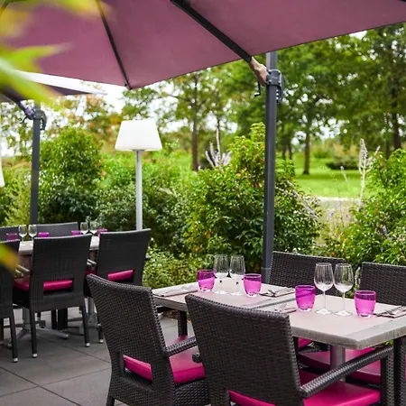 Mercure Batignolles - & Hotel 4*
