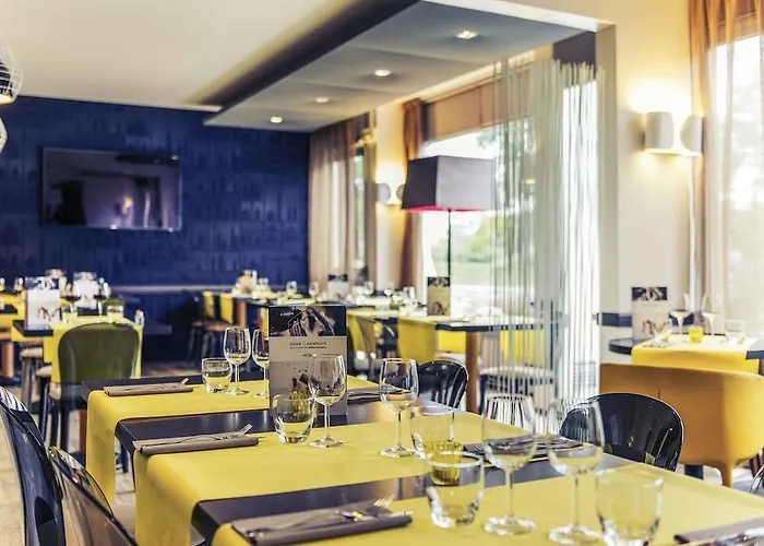 Mercure Batignolles - & 호텔 르망