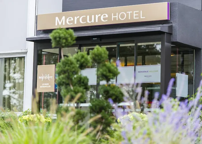Mercure Batignolles - &