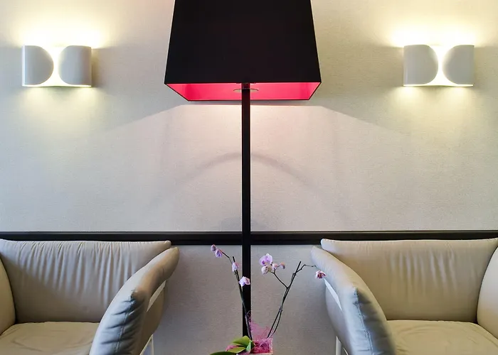 Mercure Batignolles - & Hotel 4*