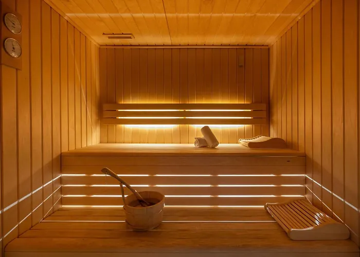 Mercure Batignolles - & 호텔 4*