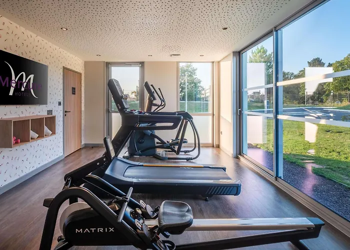 Mercure Batignolles - & Hotel 4*