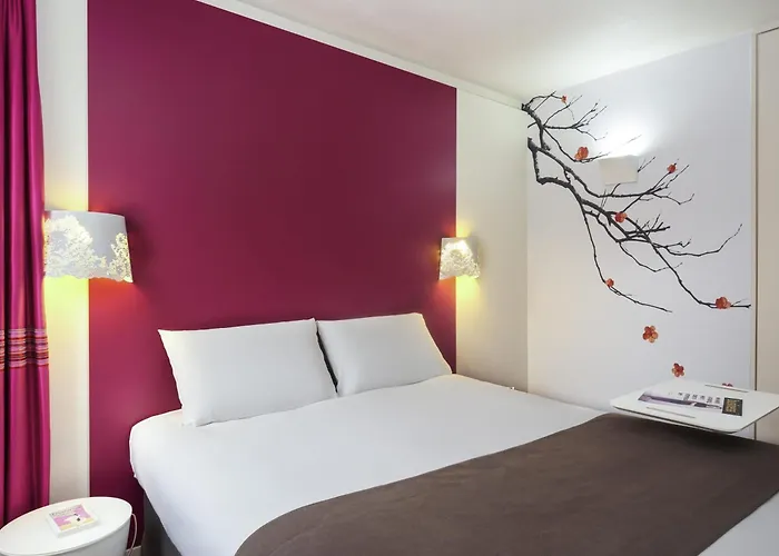Mercure Batignolles Hotel
