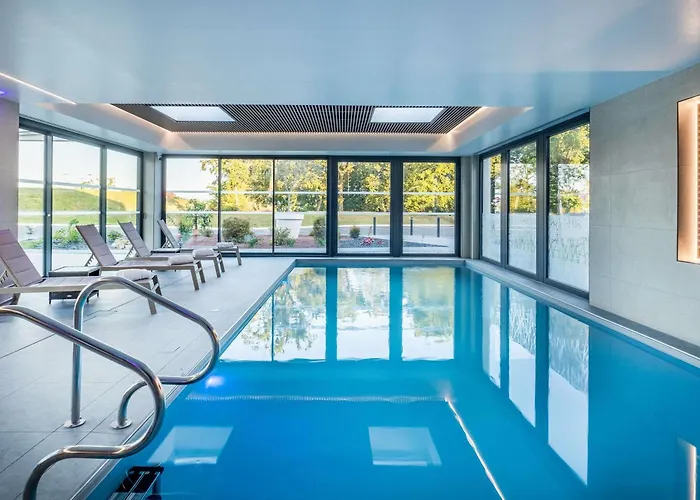 Mercure Batignolles - & 호텔 4*