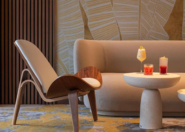 Mercure Batignolles - & 4* Le Mans