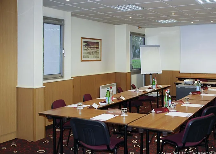 Mercure Batignolles - & Hotel 4*