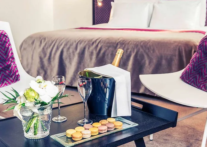 Mercure Batignolles - & Hotel 4*